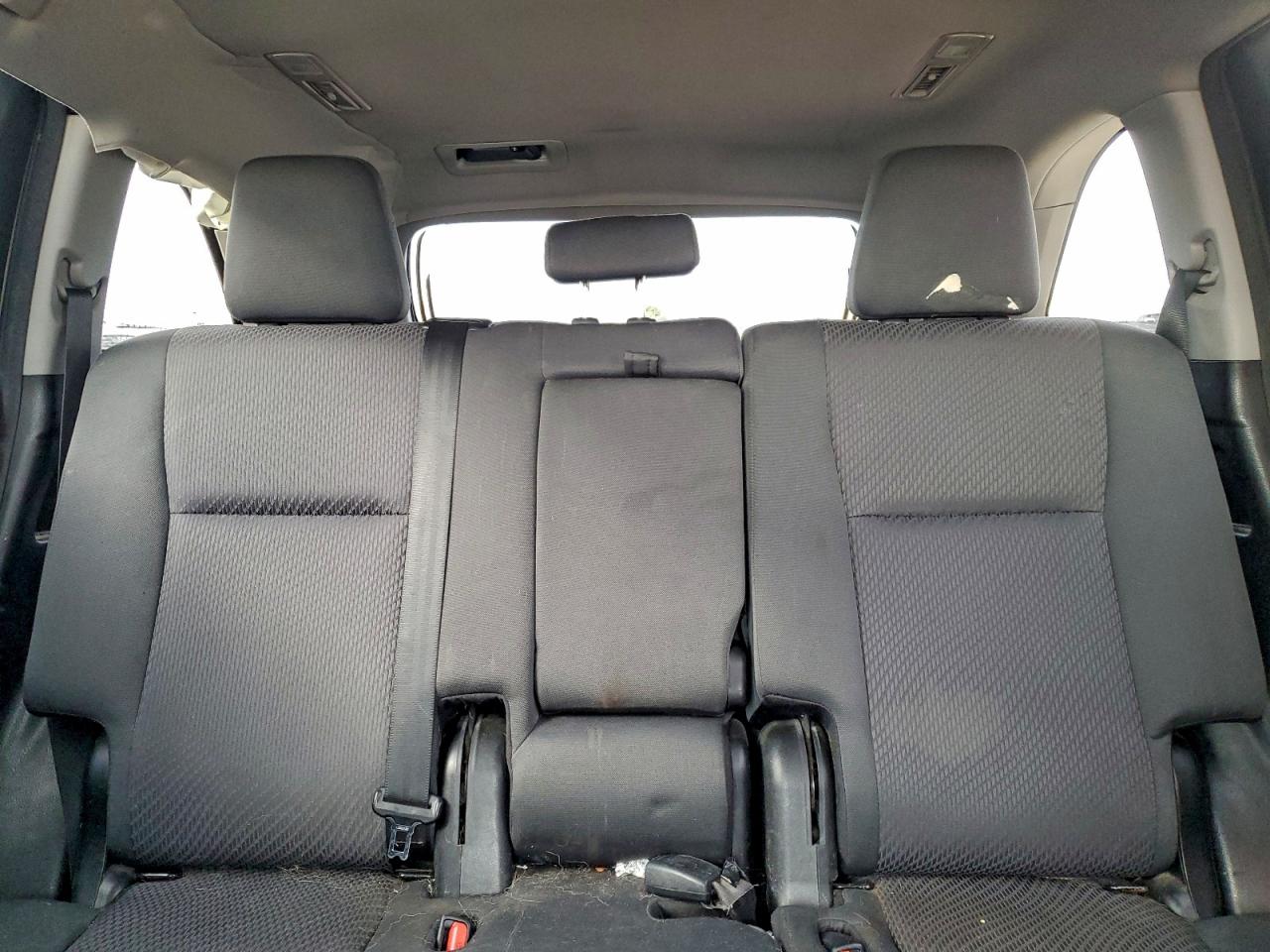 TOYOTA HIGHLANDER LE