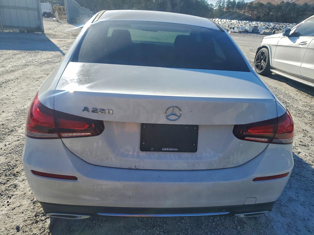 Lot #3316813411 2019 MERCEDES-BENZ A 220