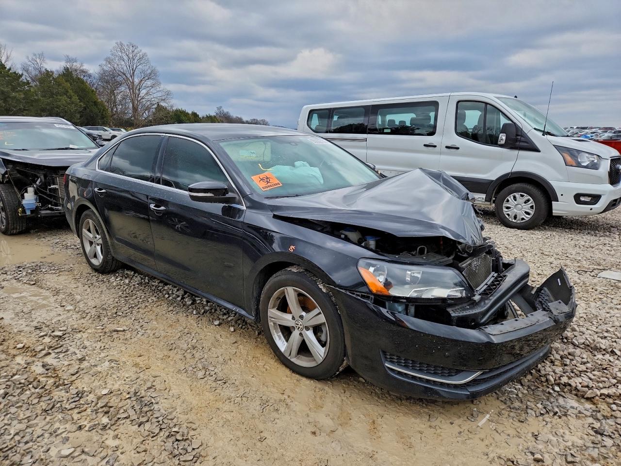 Lot #3311690309 2013 VOLKSWAGEN PASSAT SE