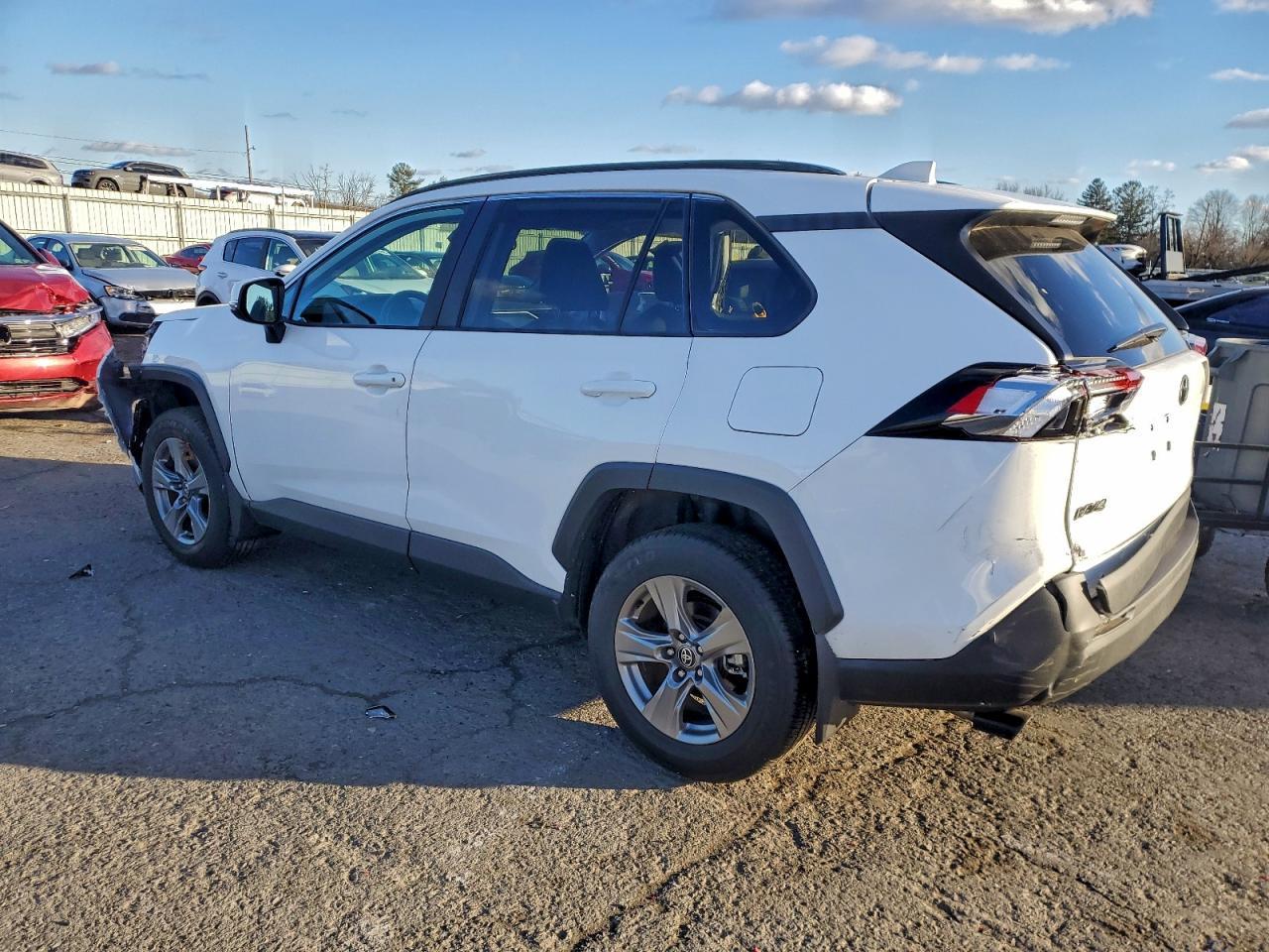 TOYOTA RAV4 XLE