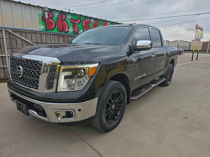 2018 NISSAN TITAN SV #3304659950