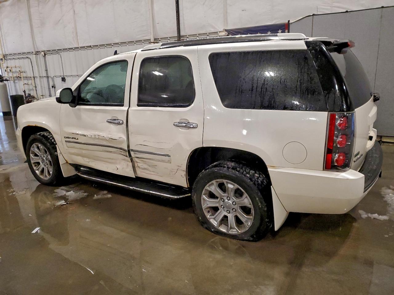 GMC YUKON DENALI
