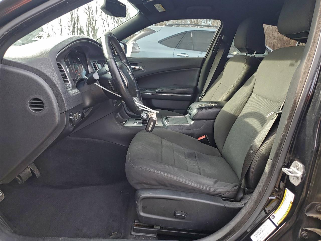 Lot #3314905523 2013 DODGE CHARGER SE