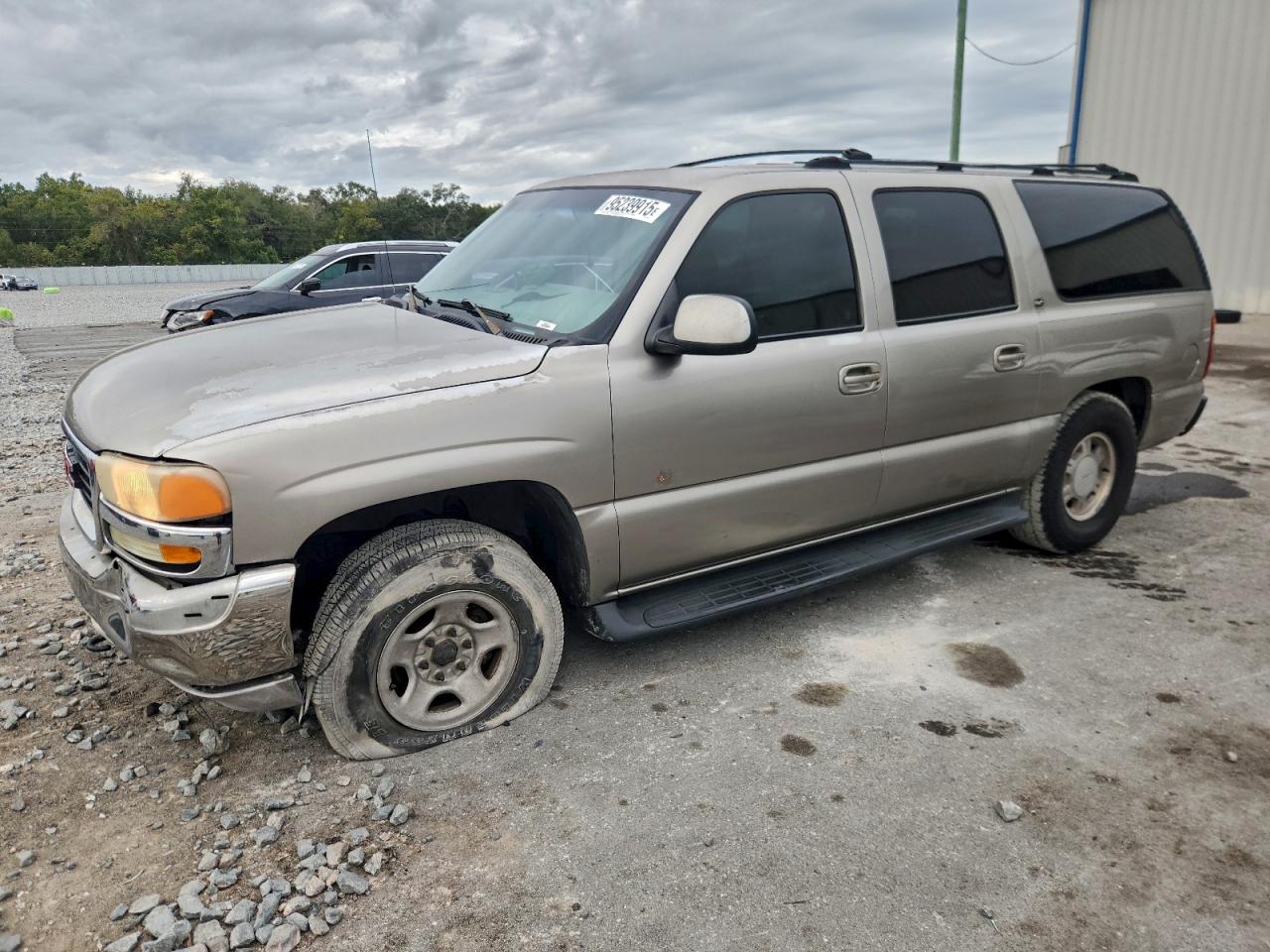 Lot #3302879963 2001 GMC YUKON XL K