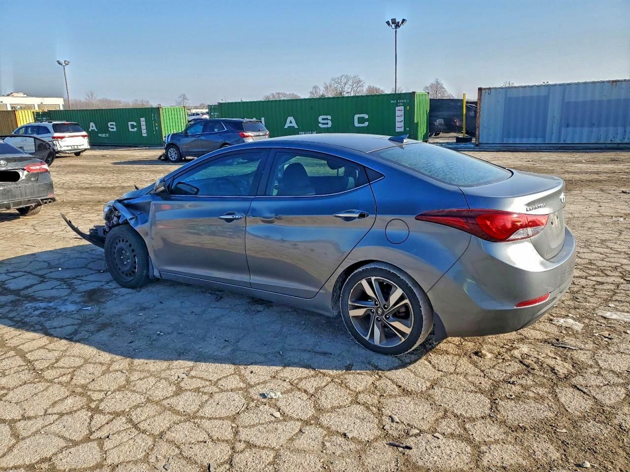 HYUNDAI ELANTRA SE