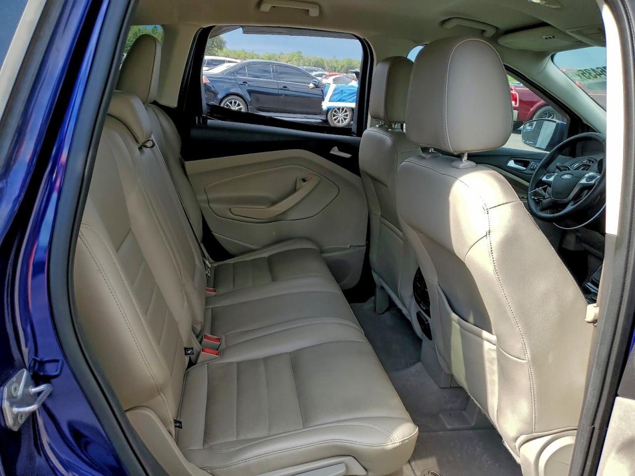 FORD ESCAPE TITANIUM