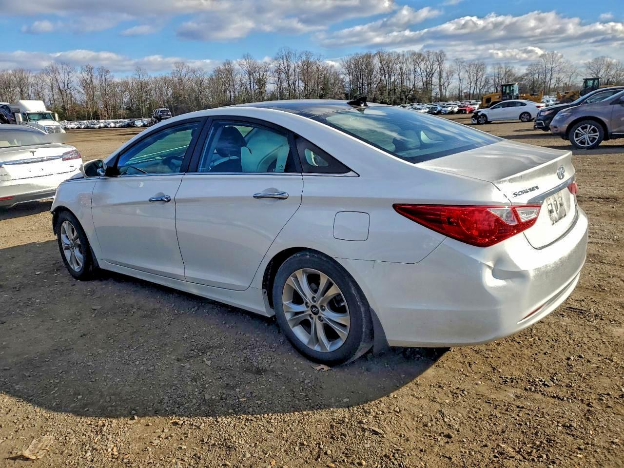 HYUNDAI SONATA SE