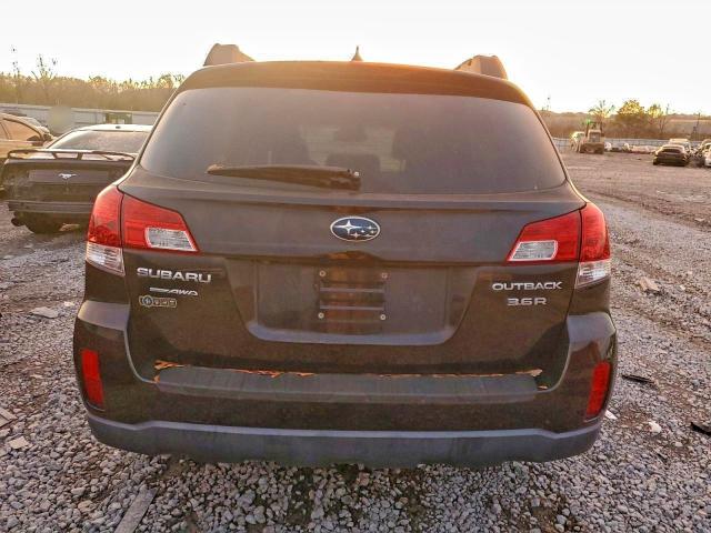 2013 SUBARU OUTBACK 3. #3304750957