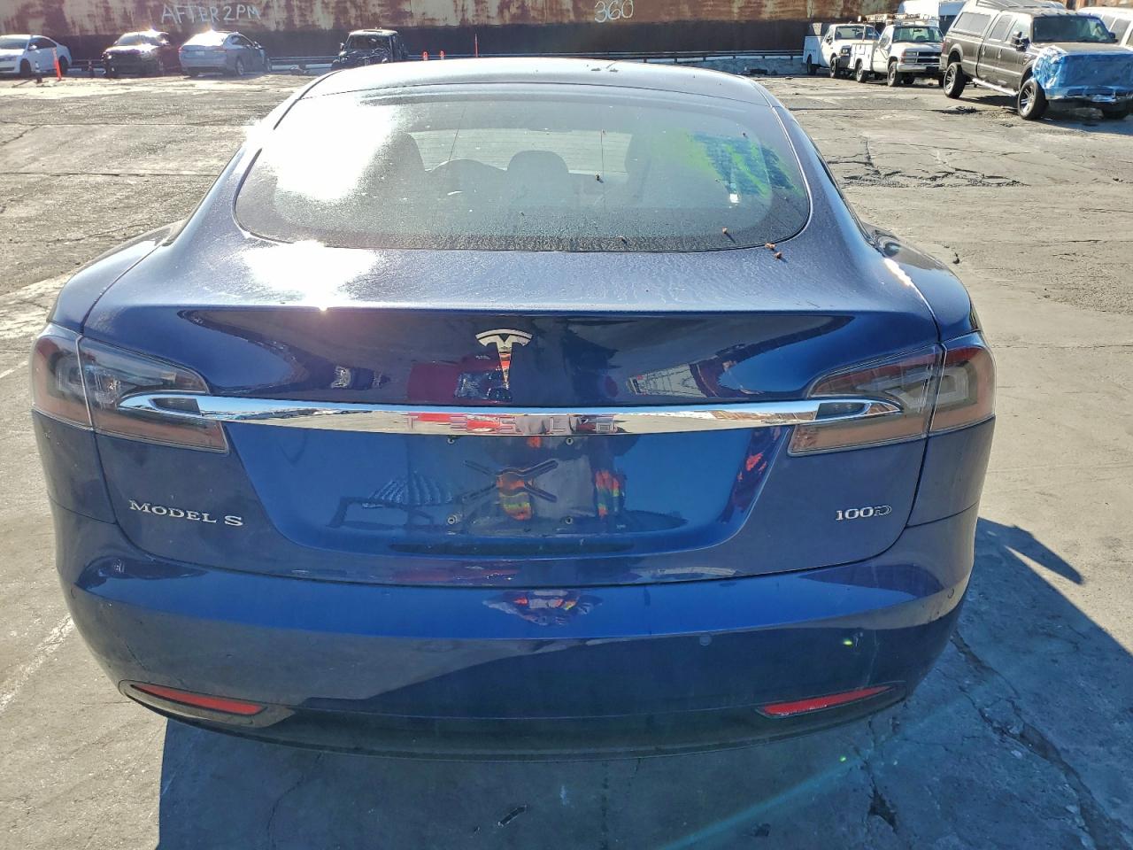 TESLA MODEL S