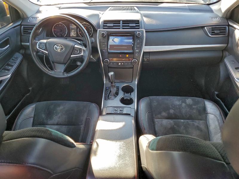 2015 TOYOTA CAMRY LE #3304889544