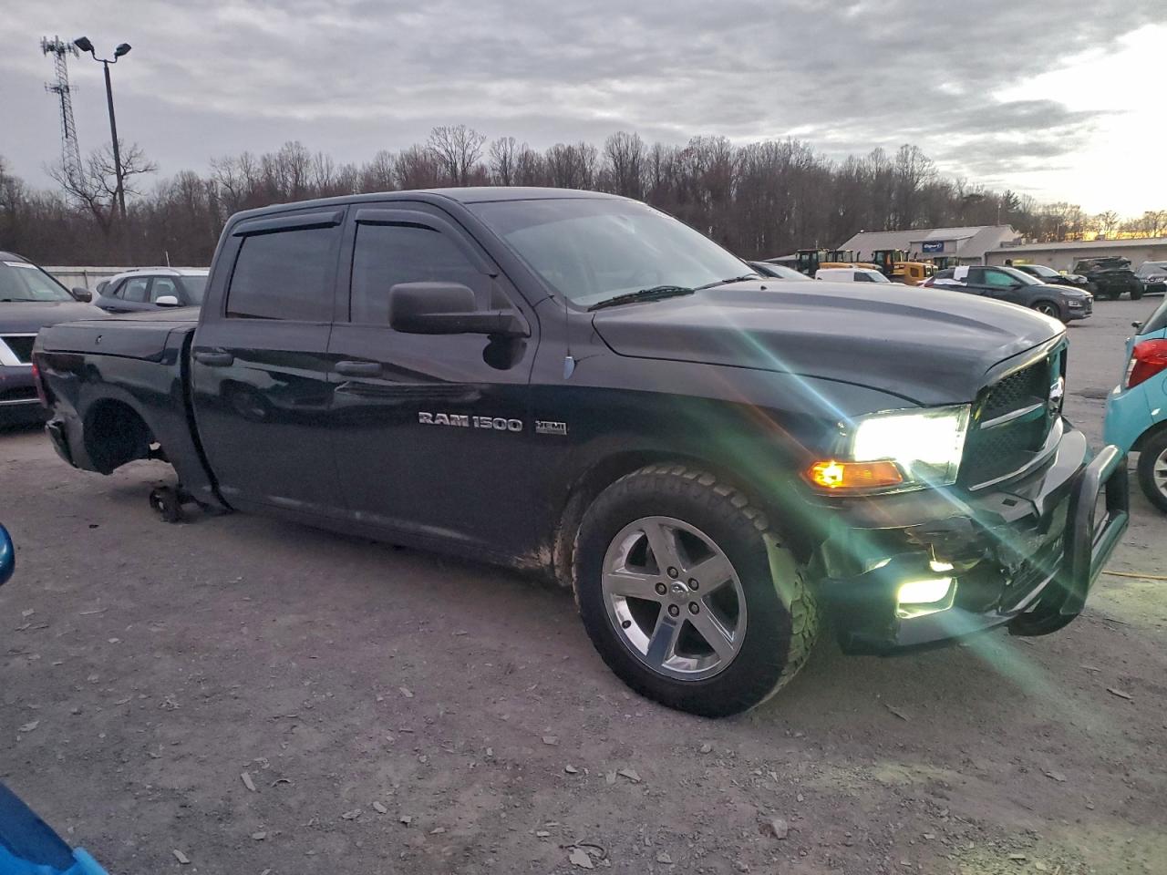 DODGE RAM 1500 ST