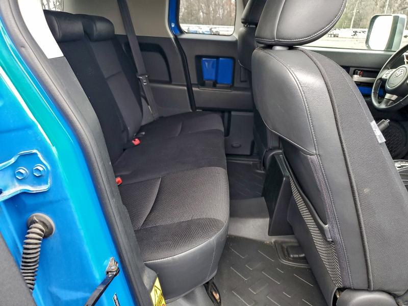 2007 TOYOTA FJ CRUISER #3310324961