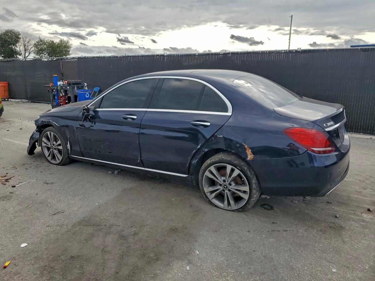 Lot #3310343994 2019 MERCEDES-BENZ C 300 4MAT