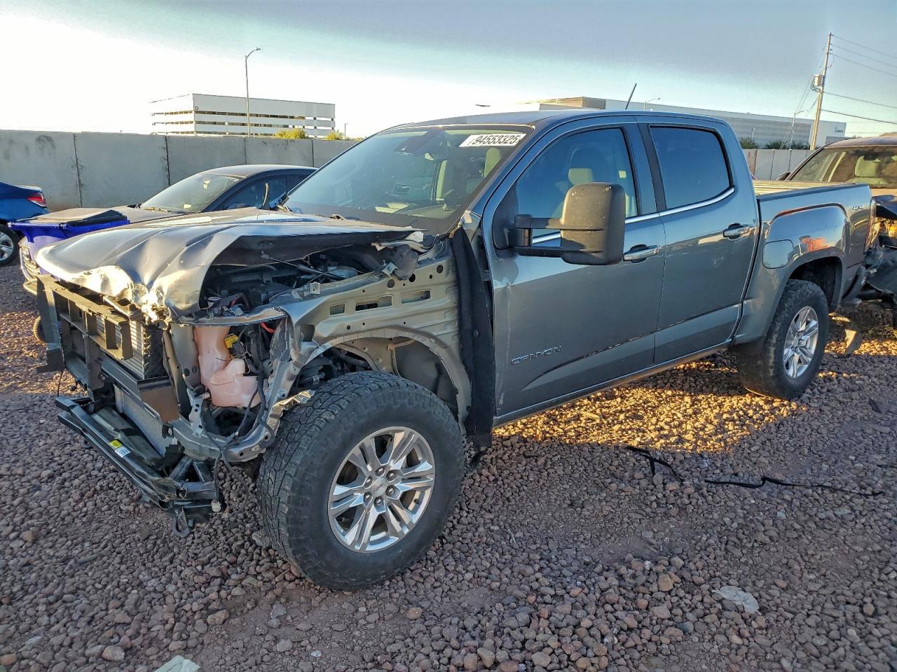 Lot #3304637989 2019 GMC CANYON SLE