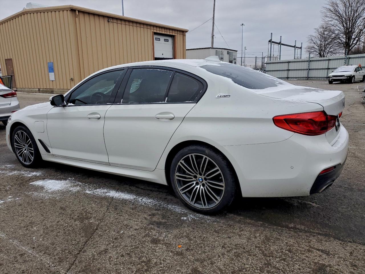 Lot #3315985126 2019 BMW 530E