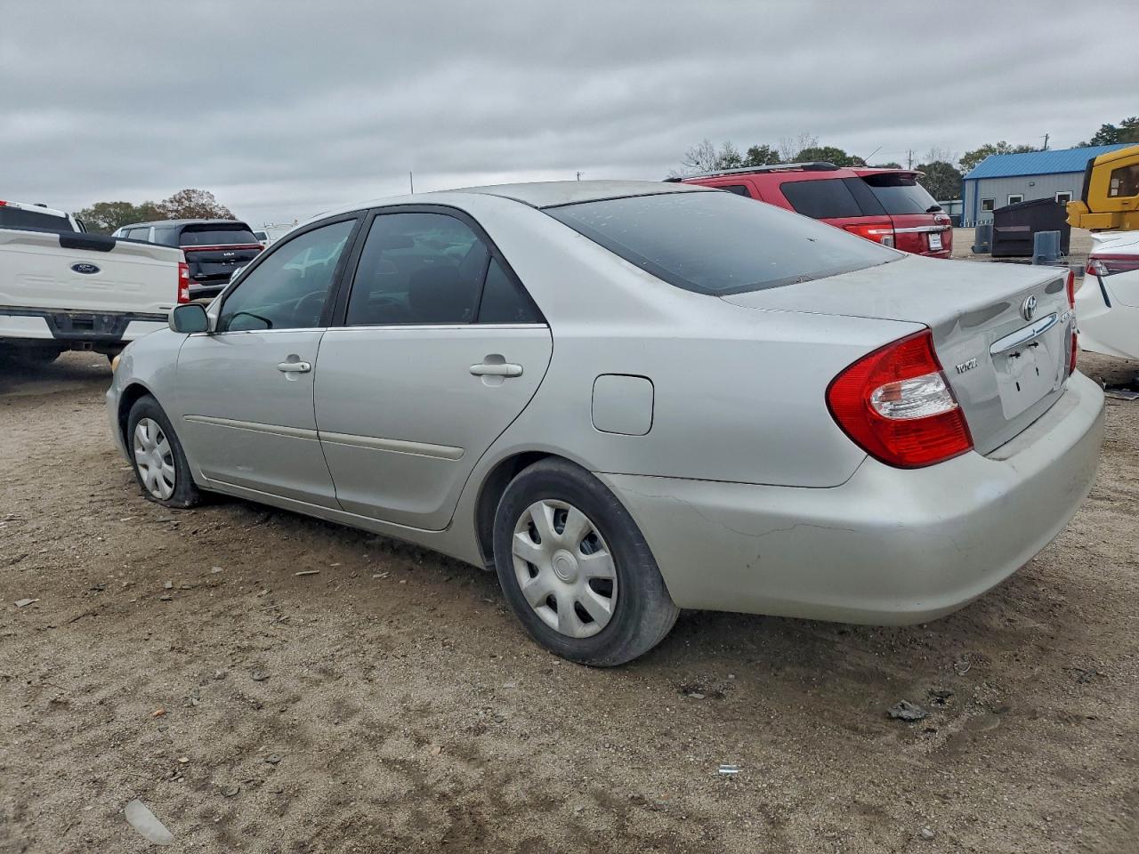Lot #3302757357 2004 TOYOTA CAMRY LE