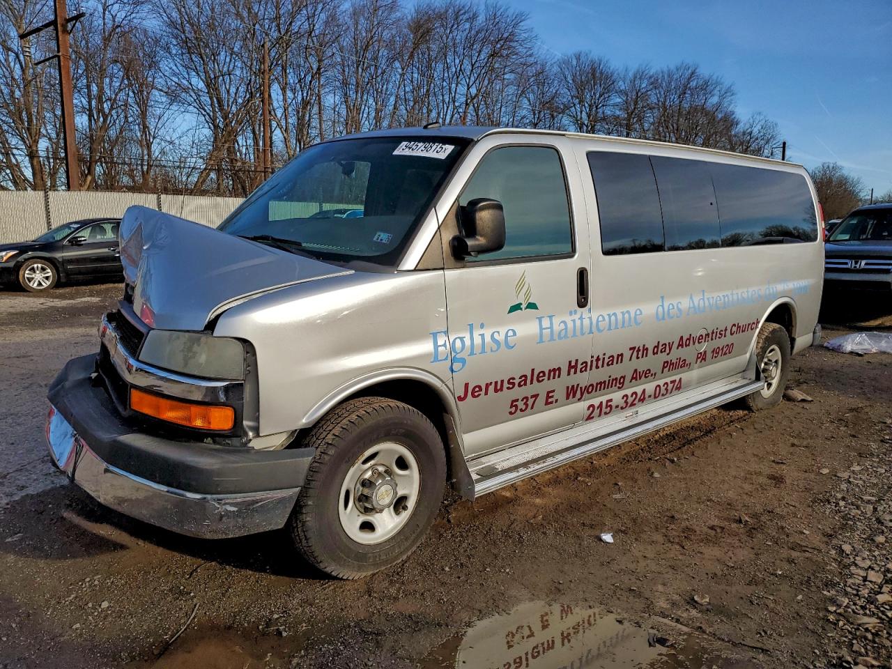 CHEVROLET EXPRESS LT