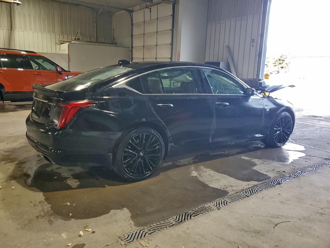 CADILLAC CT5 PREMIUM LUXURY