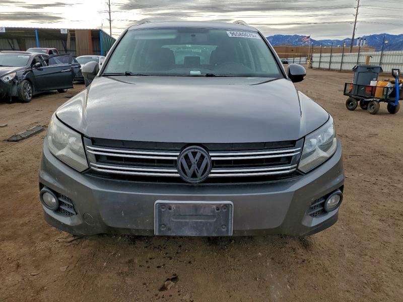 2012 VOLKSWAGEN TIGUAN S #3312338769