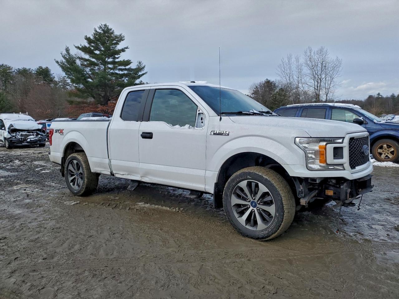FORD F-150 SUPER CAB