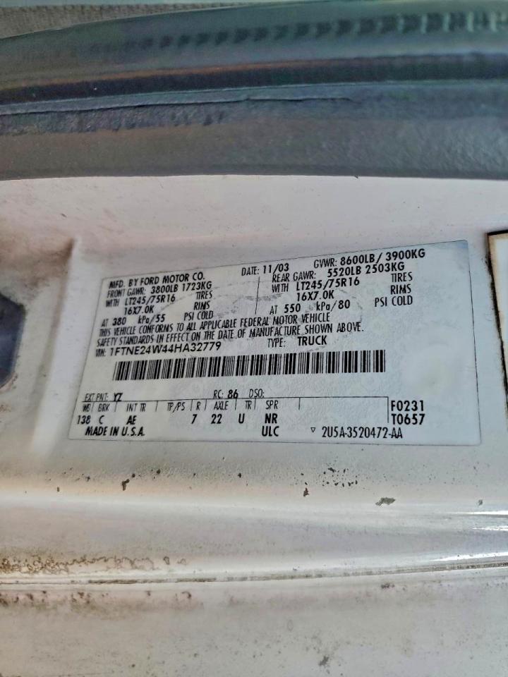 Lot #3317800075 2004 FORD E250