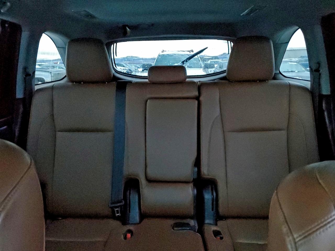 TOYOTA HIGHLANDER LIMITED