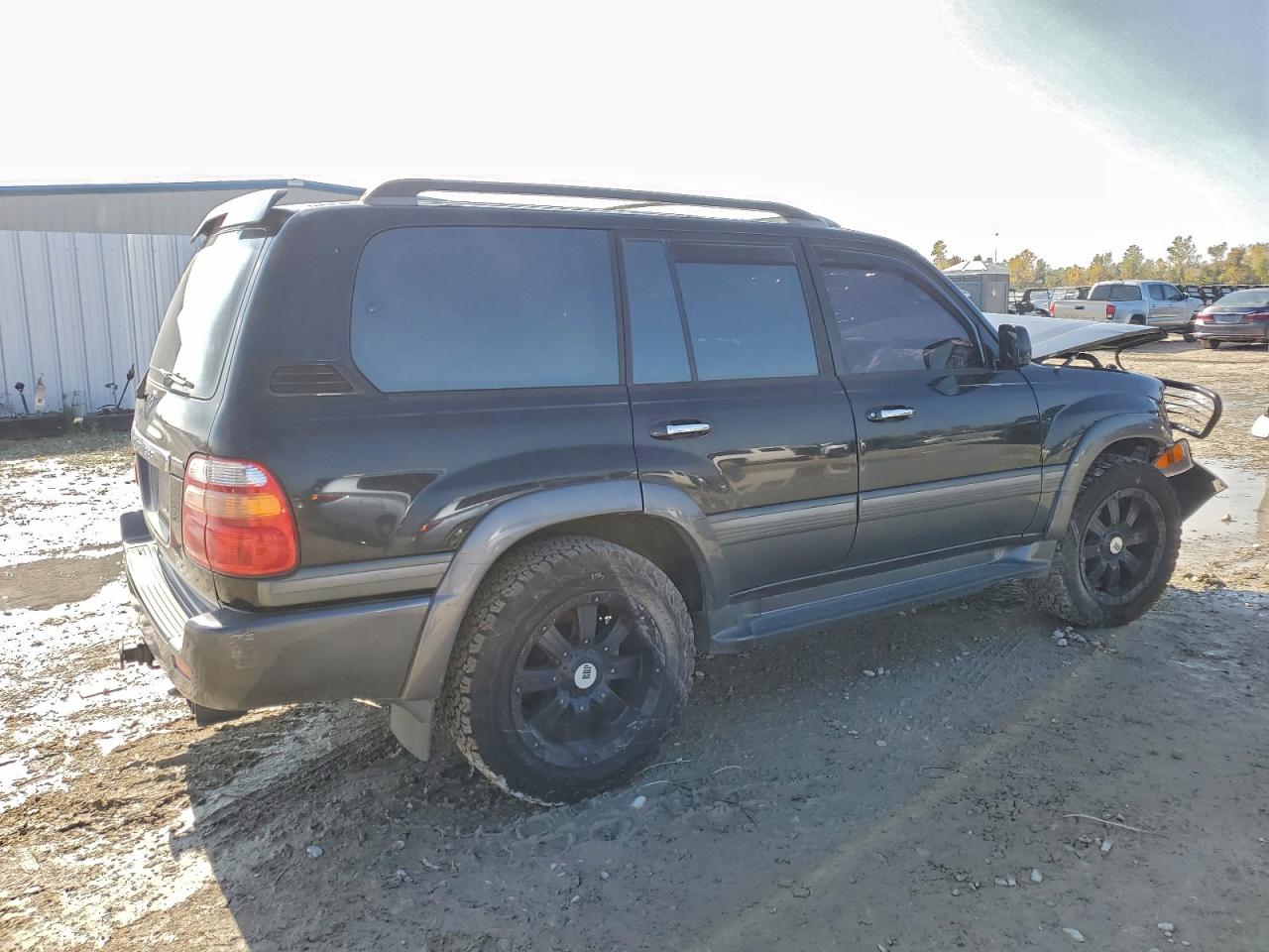 Lot #3311609248 2001 TOYOTA LAND CRUIS