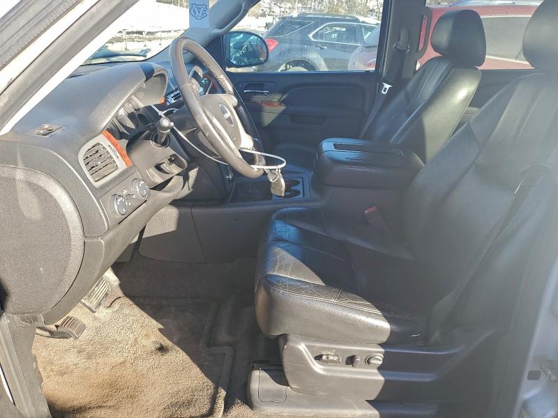 2013 GMC YUKON XL K #3304671957