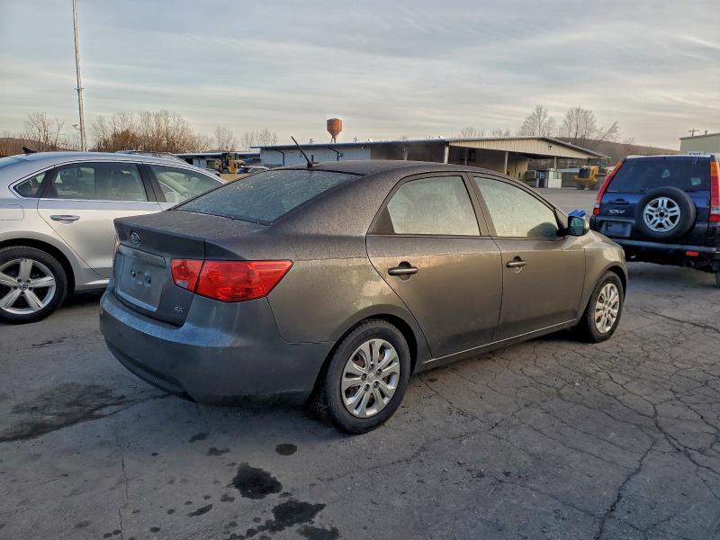 2013 KIA FORTE #3305302314