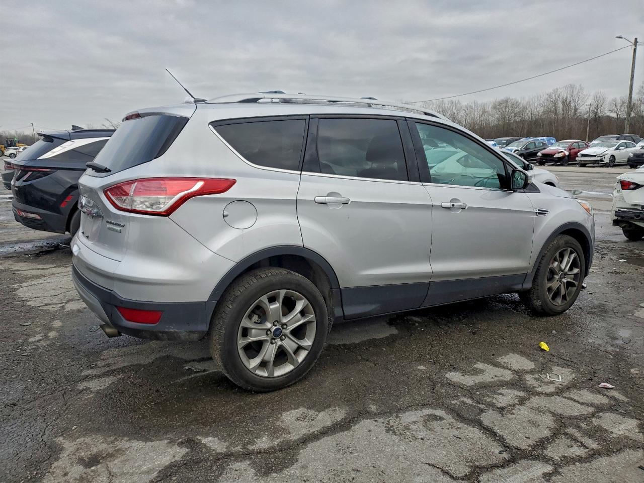 FORD ESCAPE TITANIUM