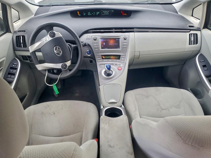 2015 TOYOTA PRIUS #3309389977