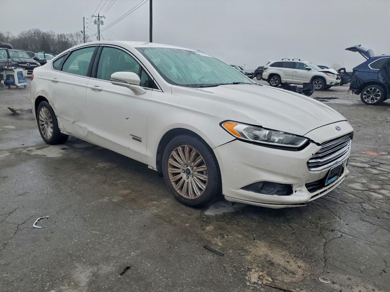 FORD FUSION SE PHEV