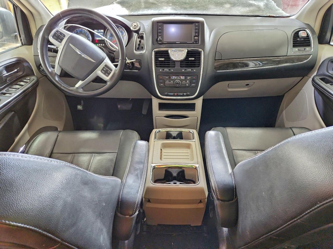 CHRYSLER TOWN & COUNTRY TOURING