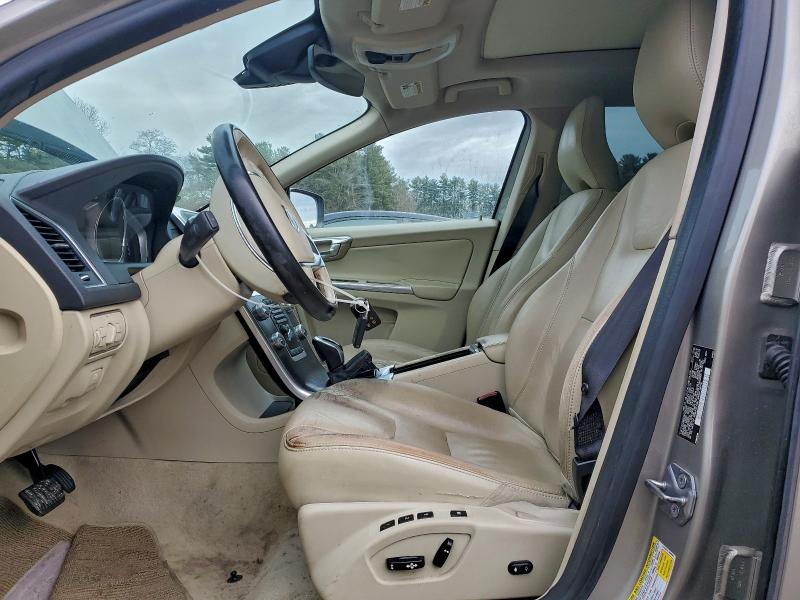 2015 VOLVO XC60 T5 PR #3305147016