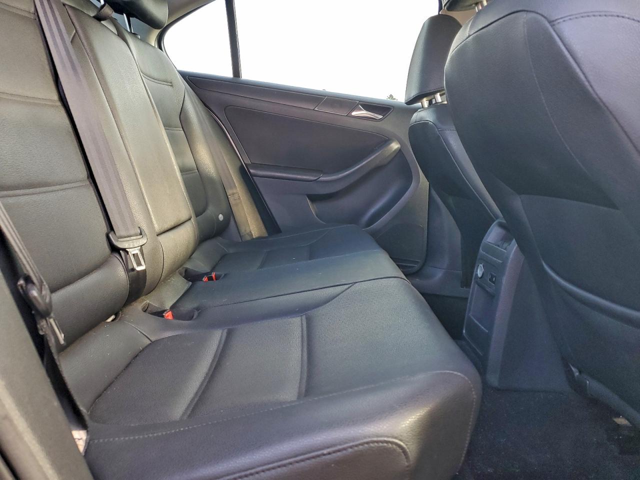 Lot #3311683246 2011 VOLKSWAGEN JETTA SE