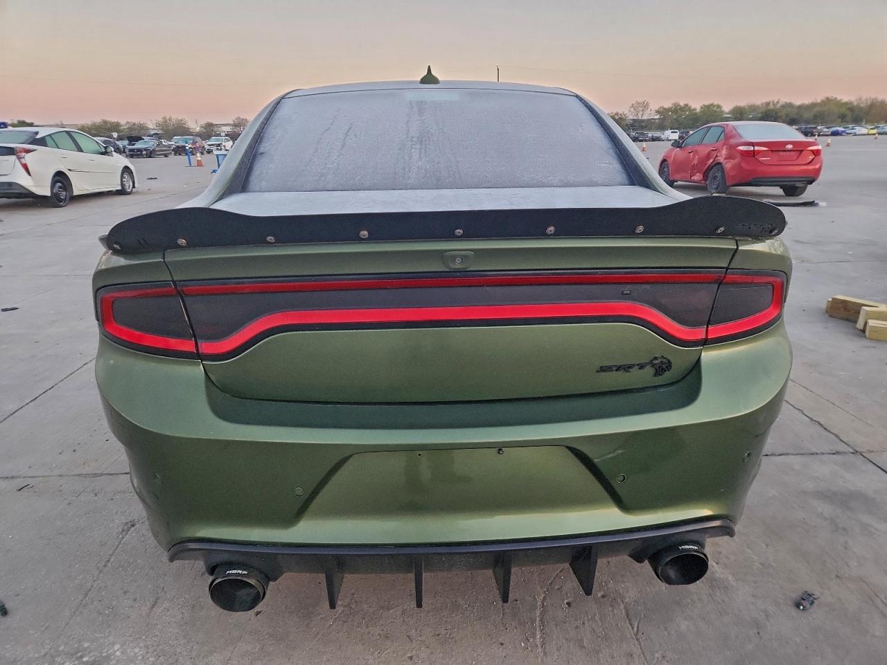 DODGE CHARGER SRT HELLCAT