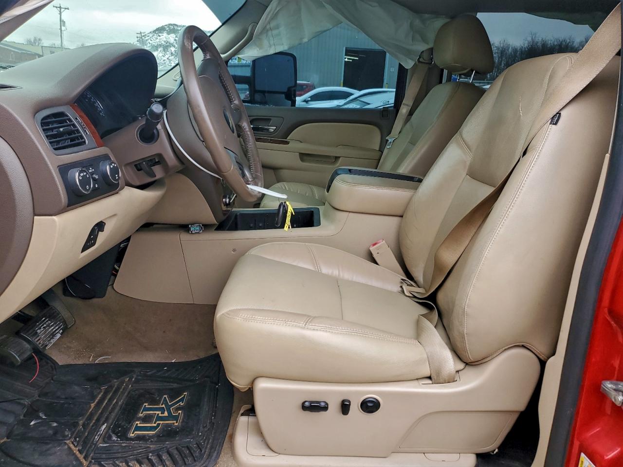 CHEVROLET SILVERADO K2500 HEAVY DUTY LTZ