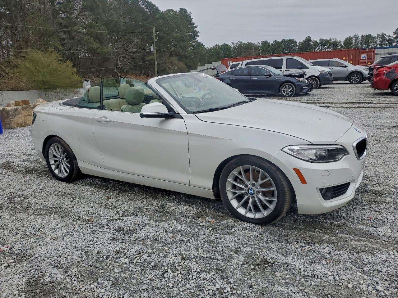 BMW 2 SERIES XI