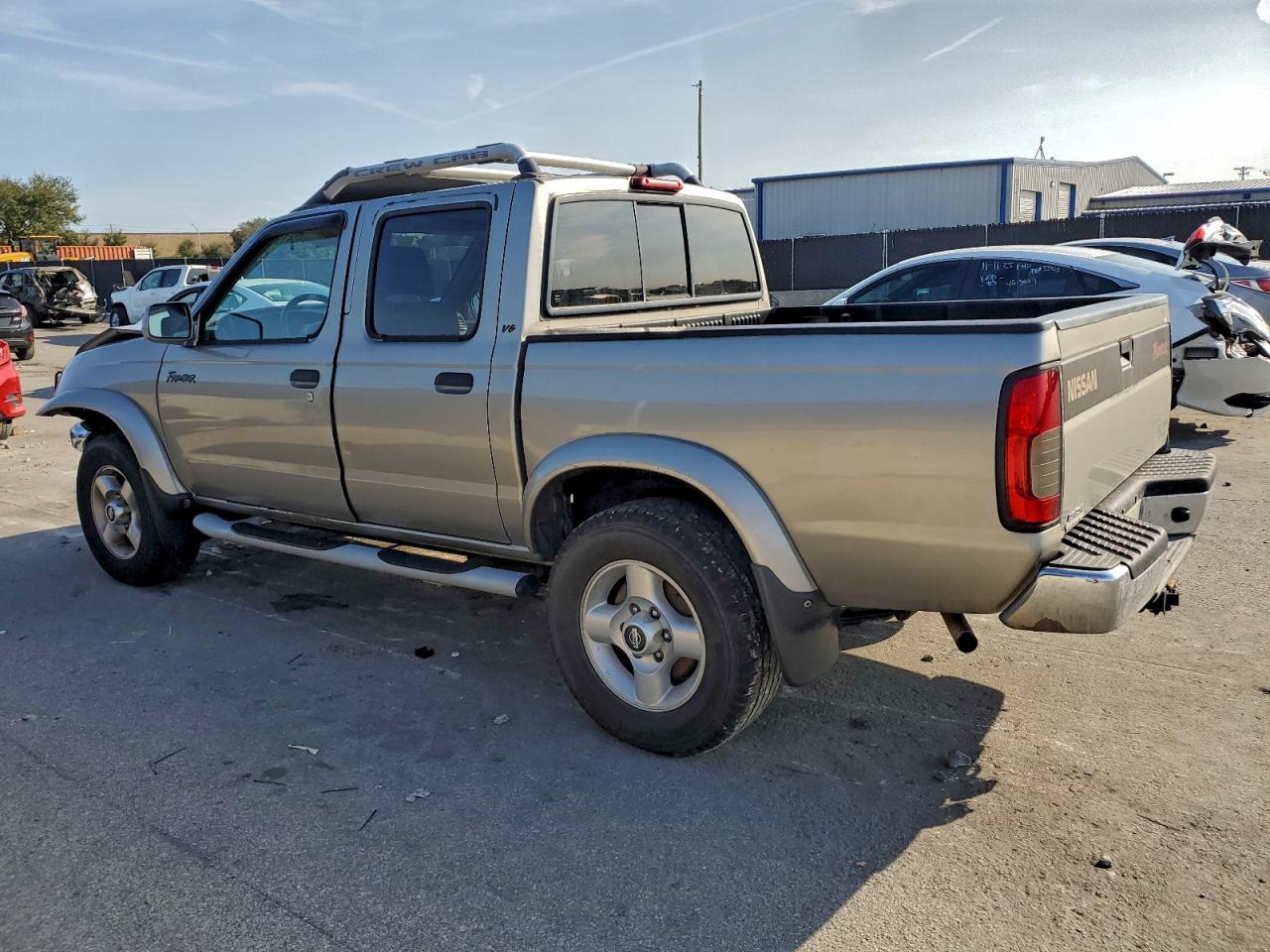 Lot #3309369980 2000 NISSAN FRONTIER C