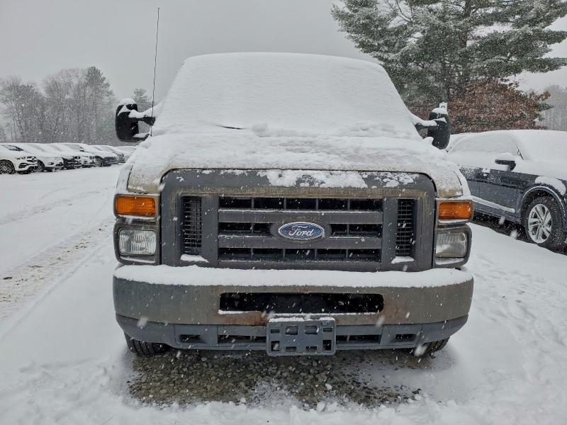 2009 FORD ECONLINE #3308237175