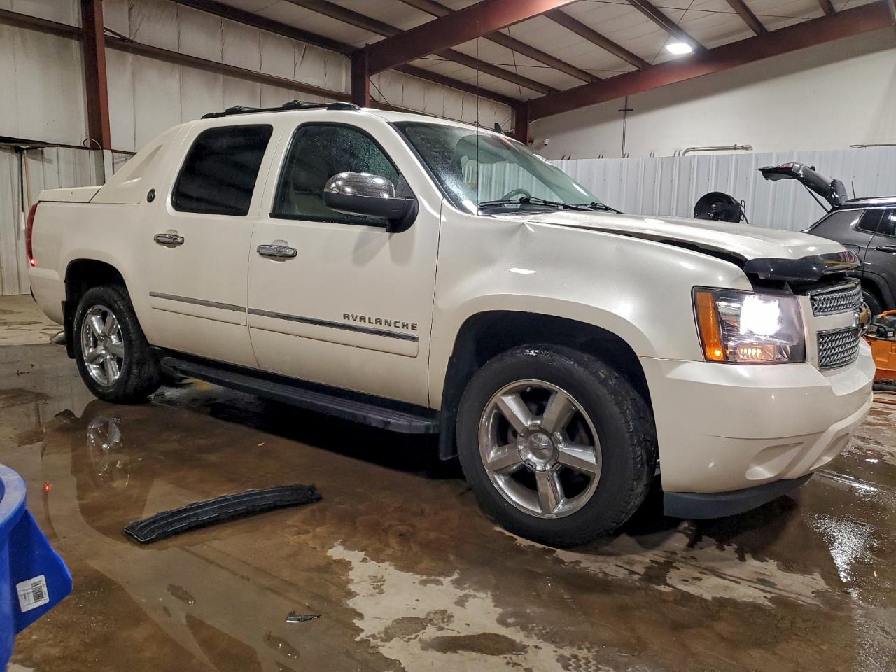 CHEVROLET AVALANCHE LTZ