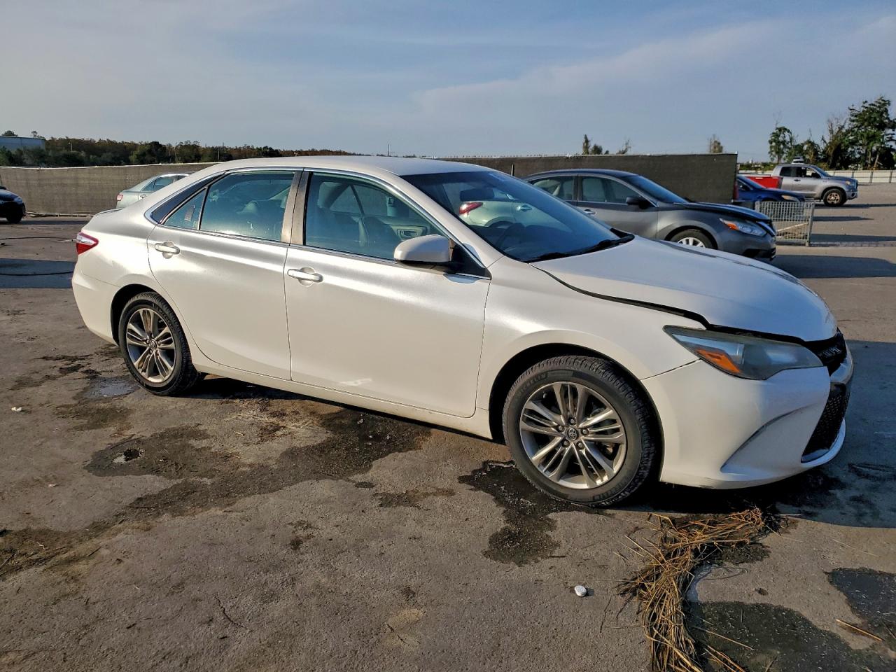 TOYOTA CAMRY LE