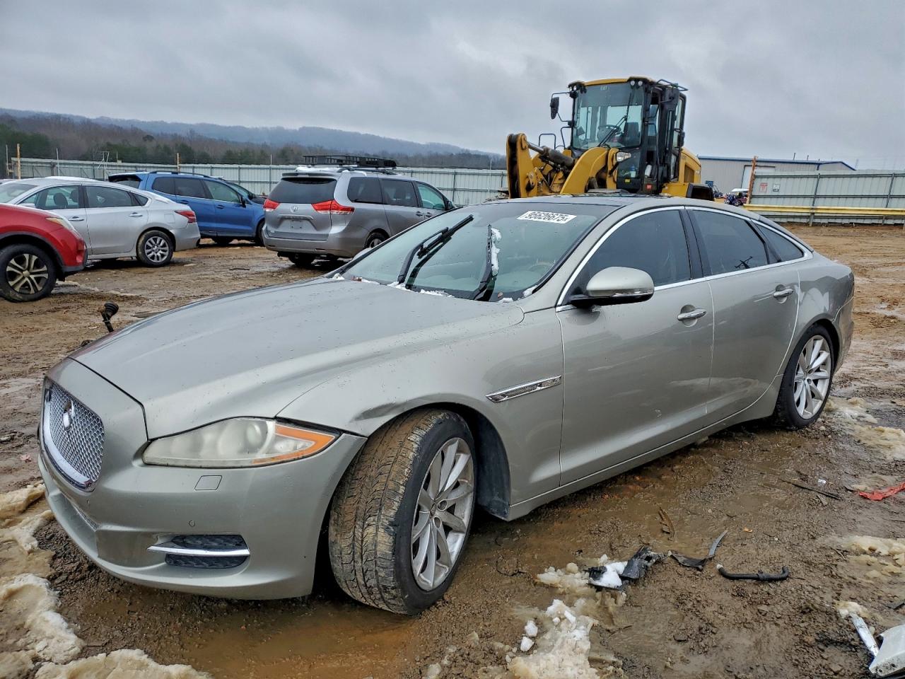 JAGUAR XJ