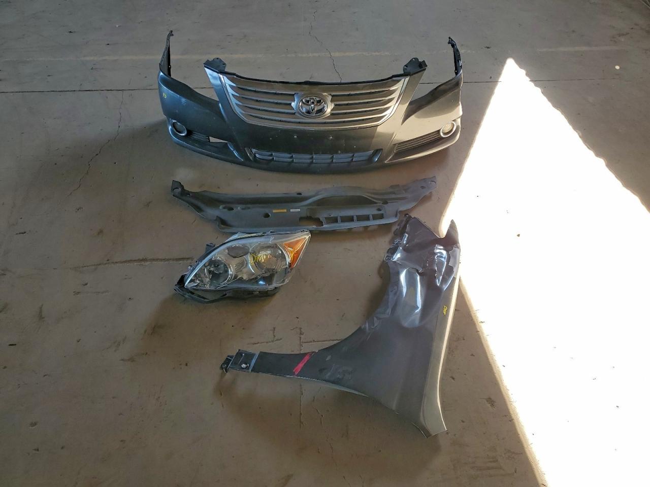 Lot #3302963628 2009 TOYOTA AVALON XL