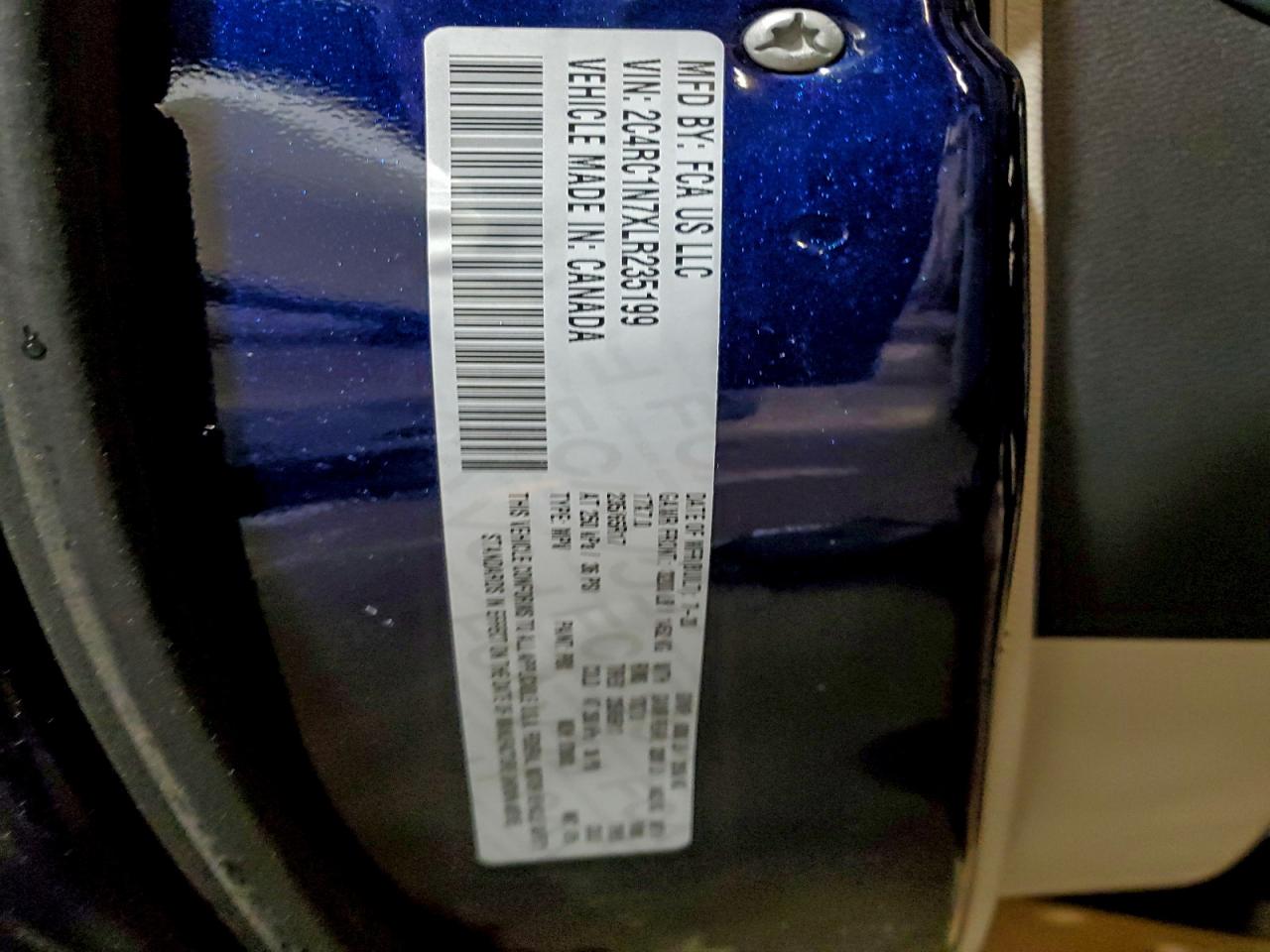 CHRYSLER PACIFICA HYBRID LIMITED