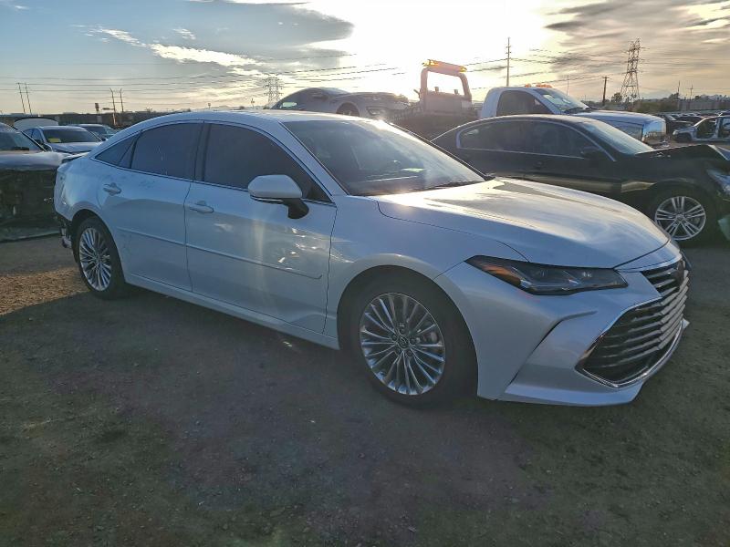 2019 TOYOTA AVALON XLE #3311838185