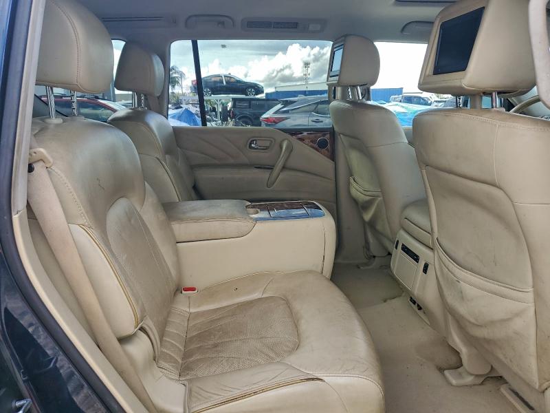 2015 INFINITI QX80 #3311468254