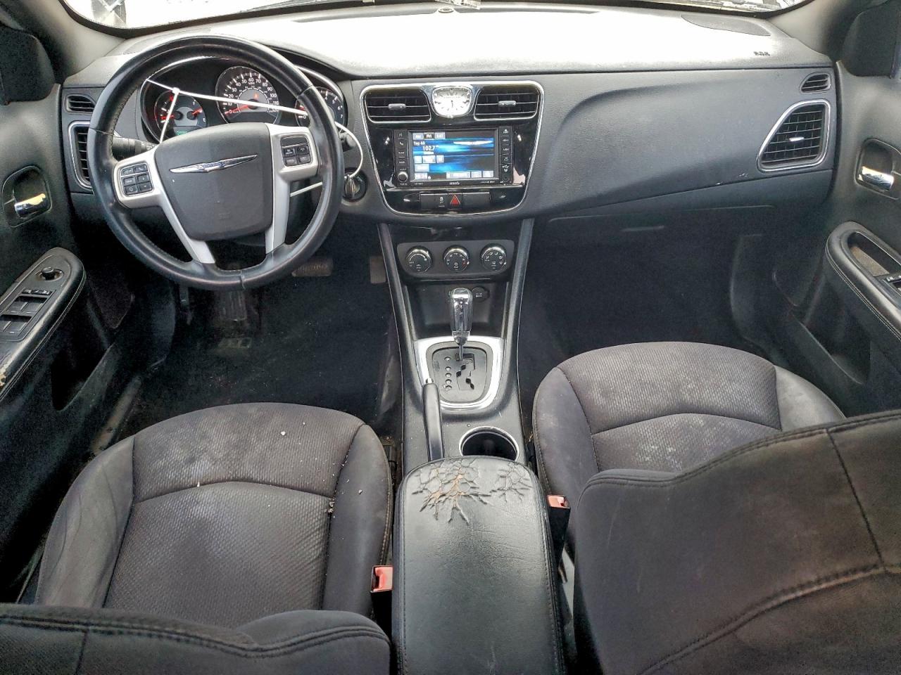 CHRYSLER 200 TOURING