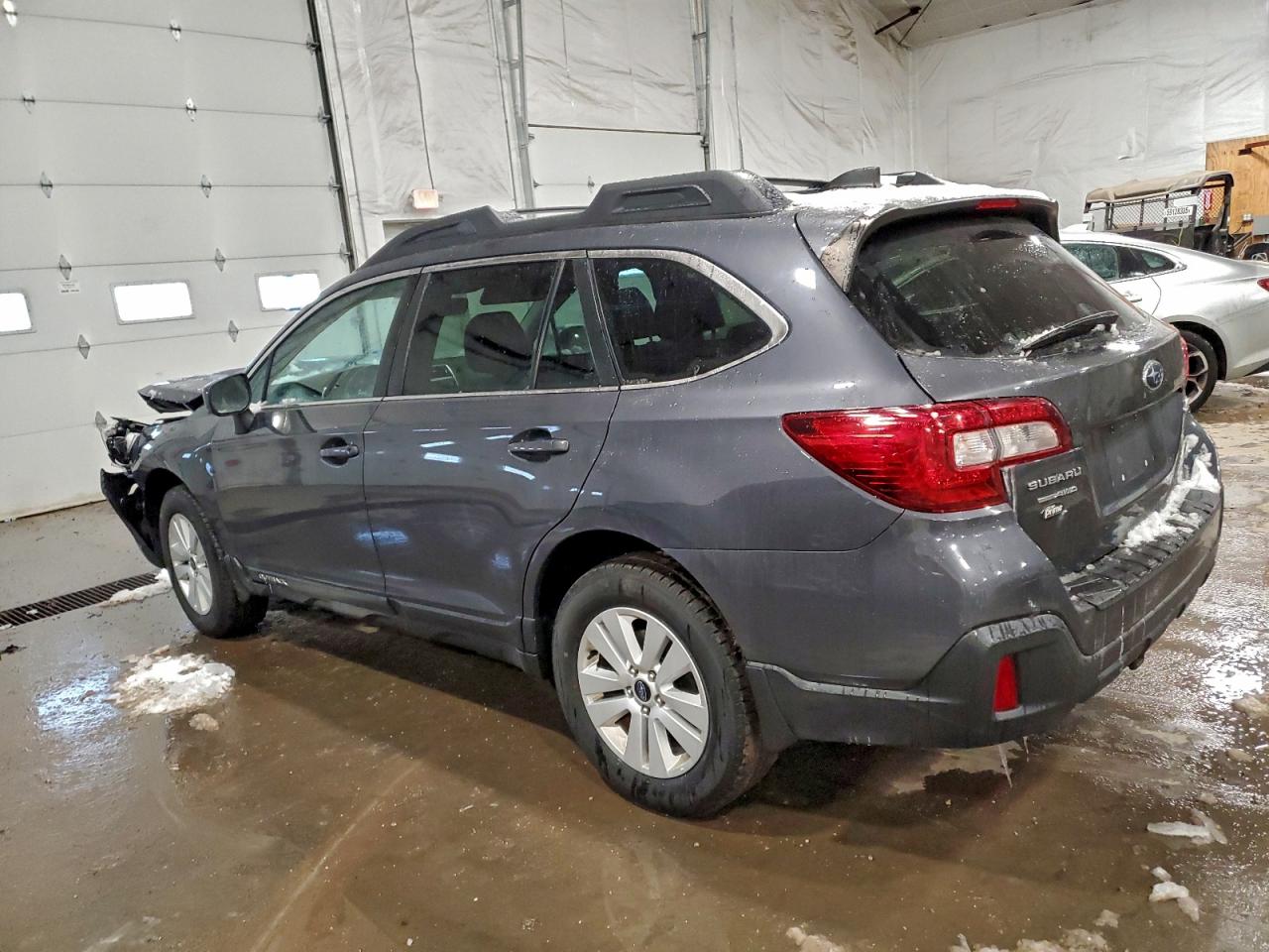Lot #3319007332 2018 SUBARU OUTBACK 2.