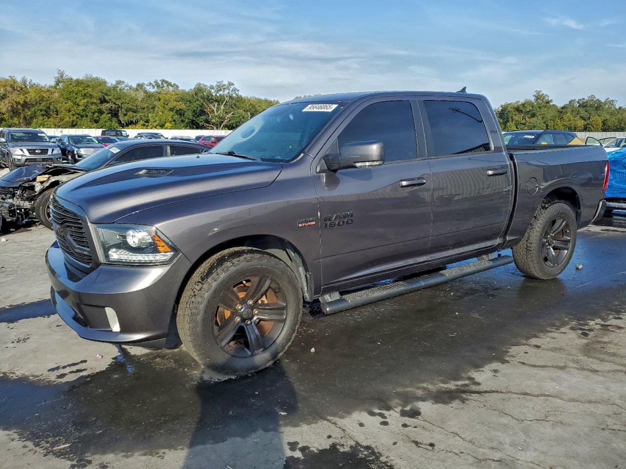 RAM 1500 SPORT